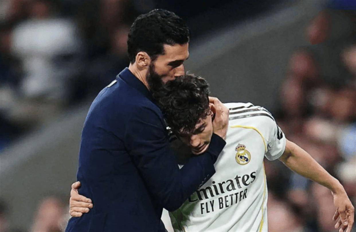 省下1个亿！皇马18岁小孩哥只用了三个月，打败曼城中场，球迷：夏窗不用买巨星了，皇马赌对了